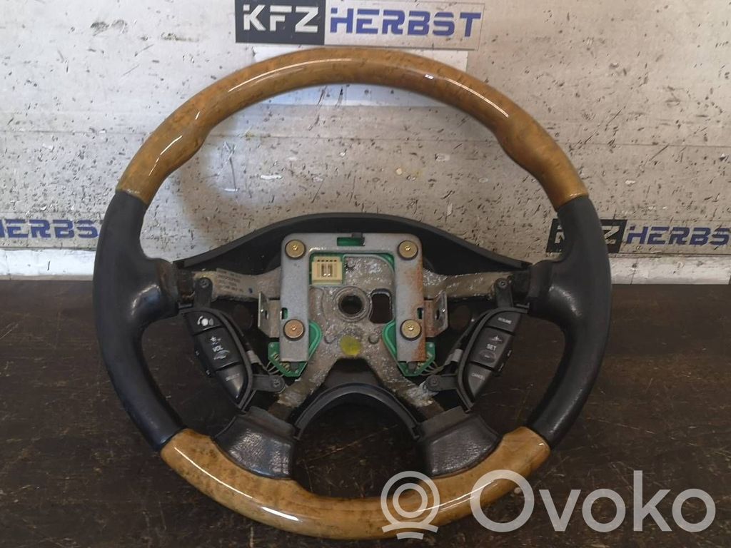 Vairas   XR833F563FB,LEG,HOLZ,LEG,XR833F563FB