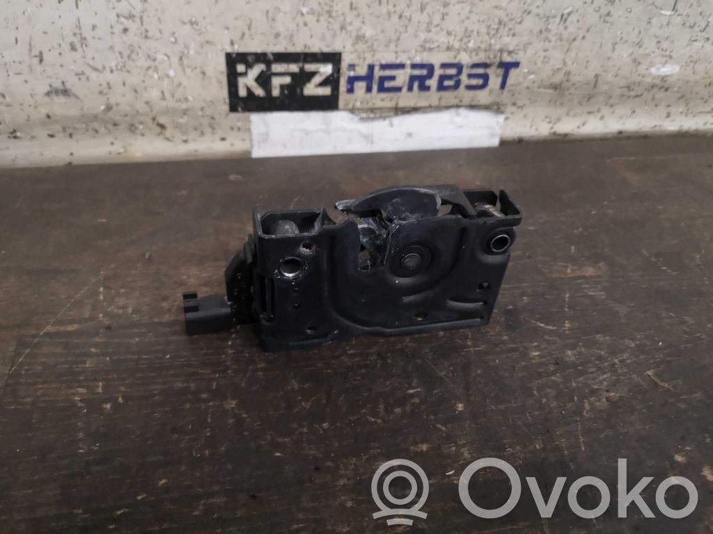Ford Focus Engine bonnet/hood lock/catch 