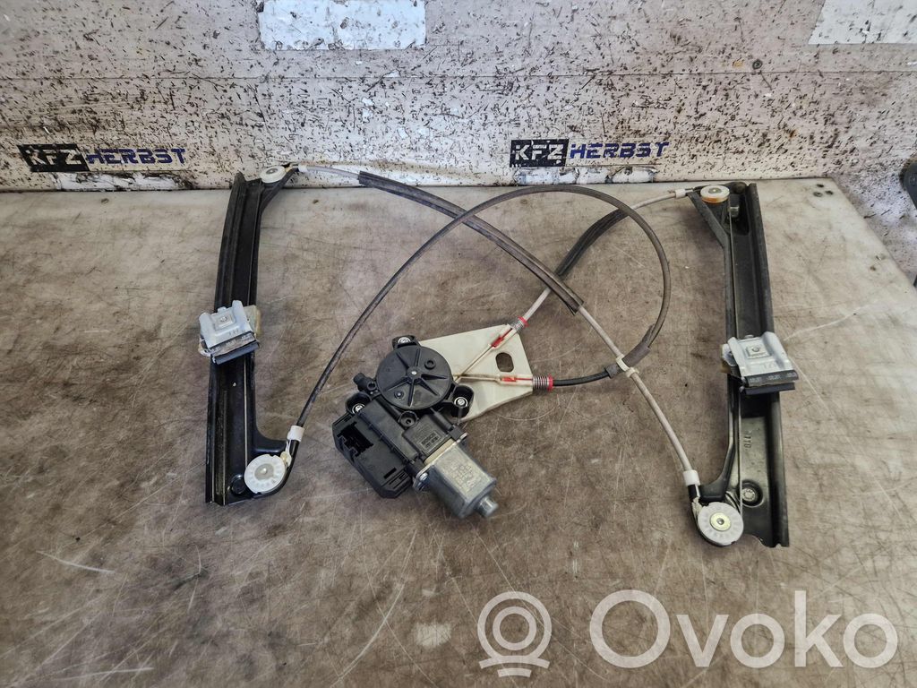 Volkswagen Polo V 6R Front window lifting mechanism without motor 