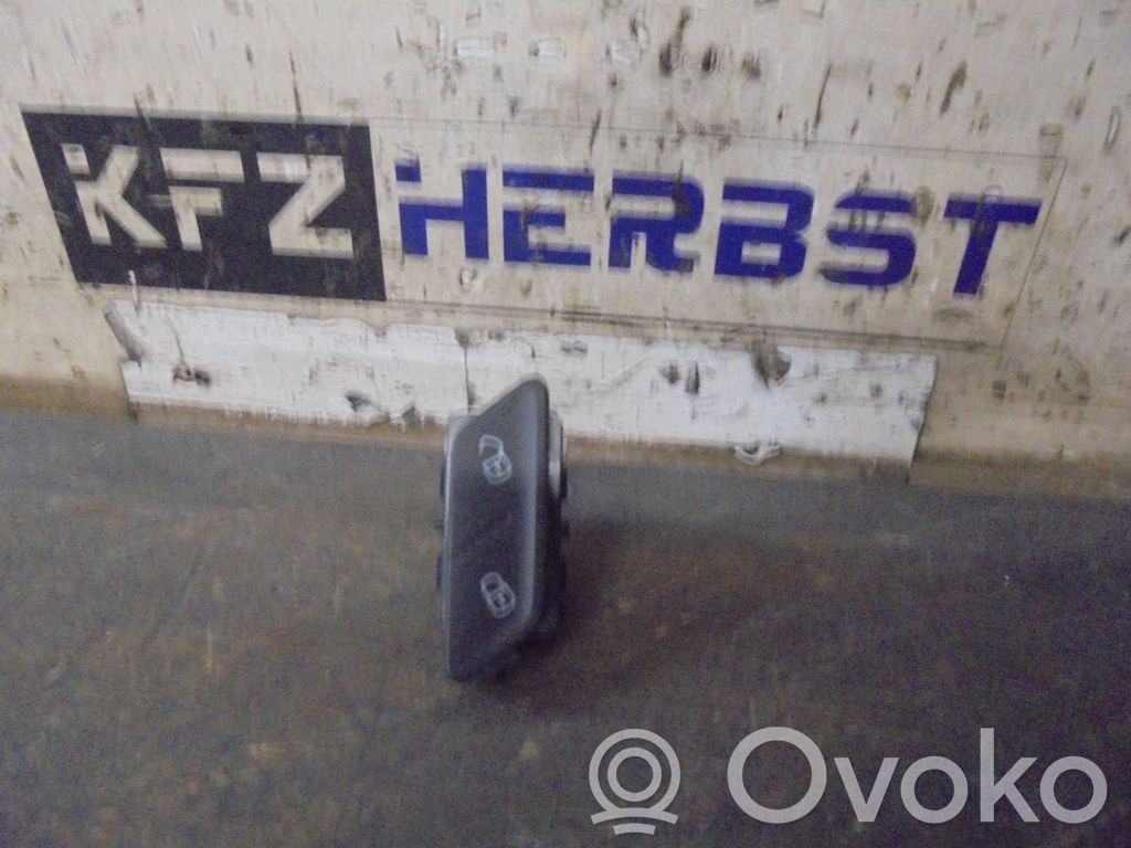 Central locking switch button   5G0962125A,5G0962125A
