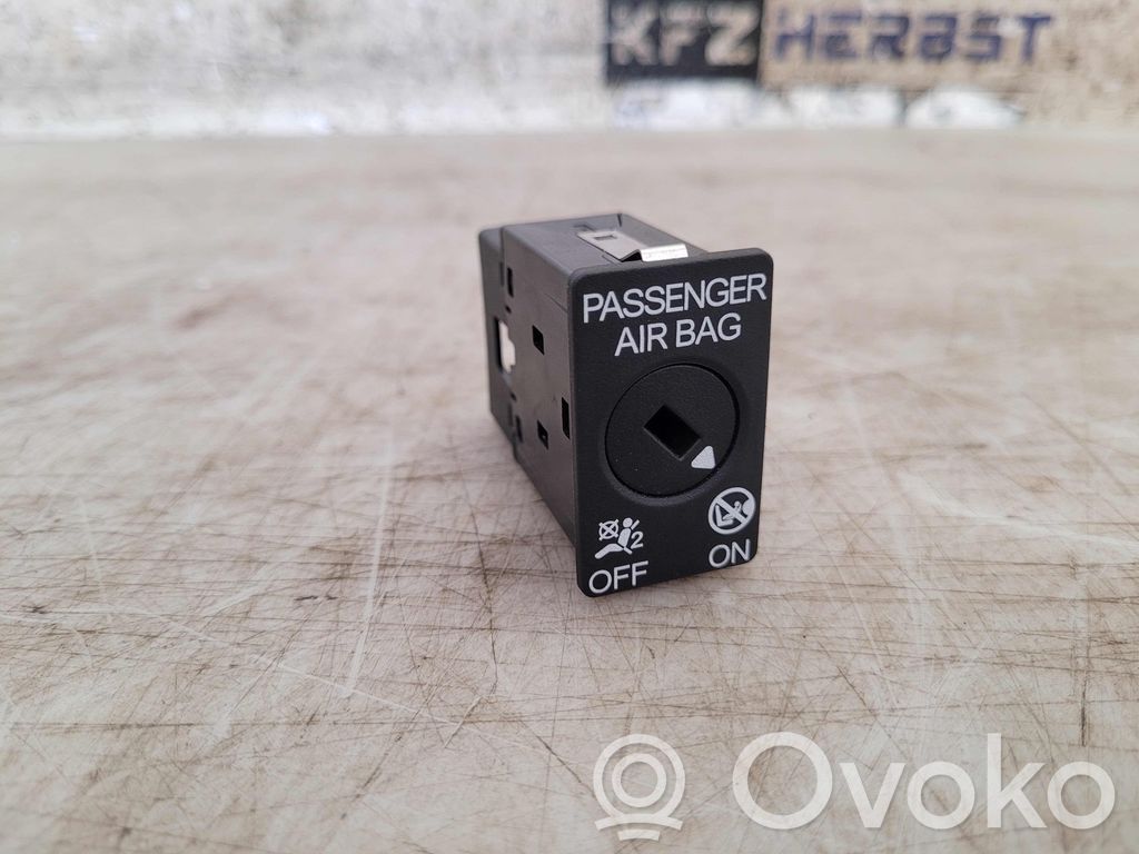 Botón interruptor de bloqueo de puertas   5Q0919237,WGI,5Q0919237,WGI