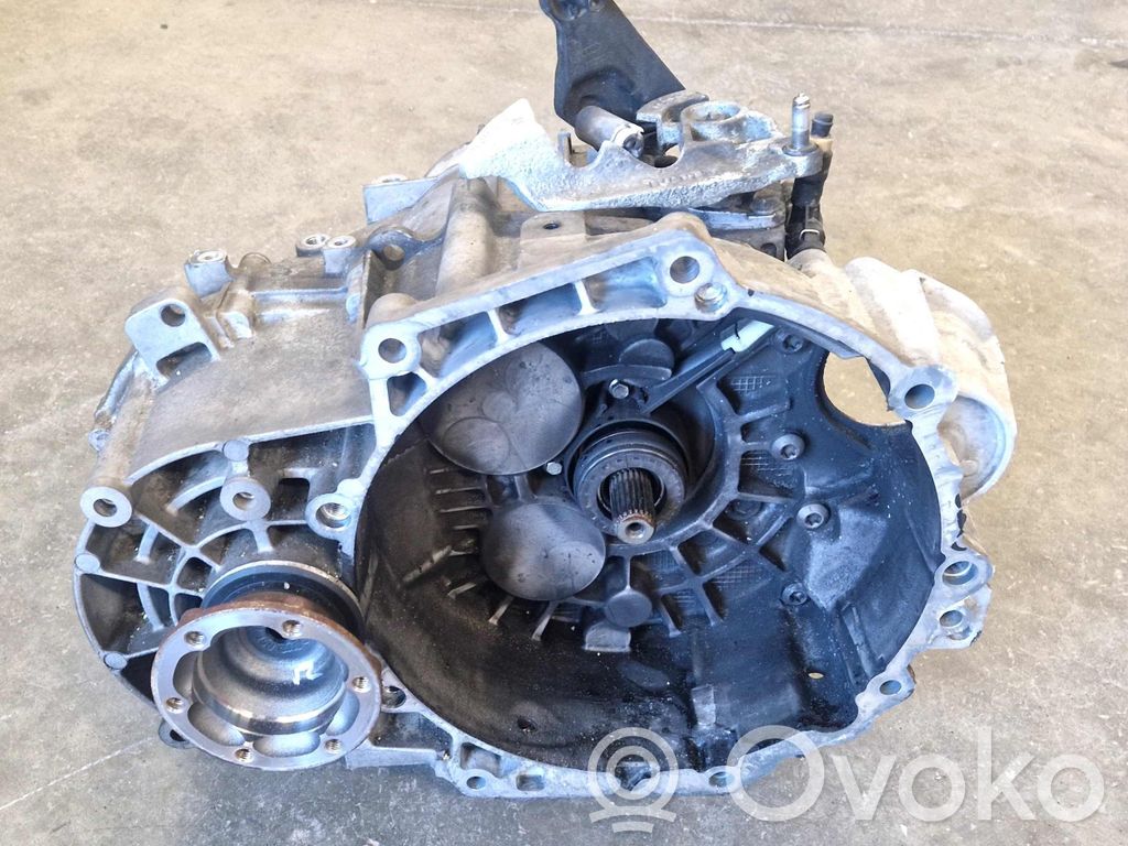Volkswagen Tiguan Scatola del cambio manuale a 6 velocità