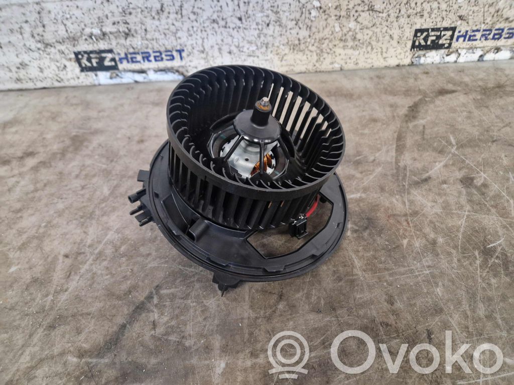 Volkswagen Golf VIII Ventilator aerotermă 