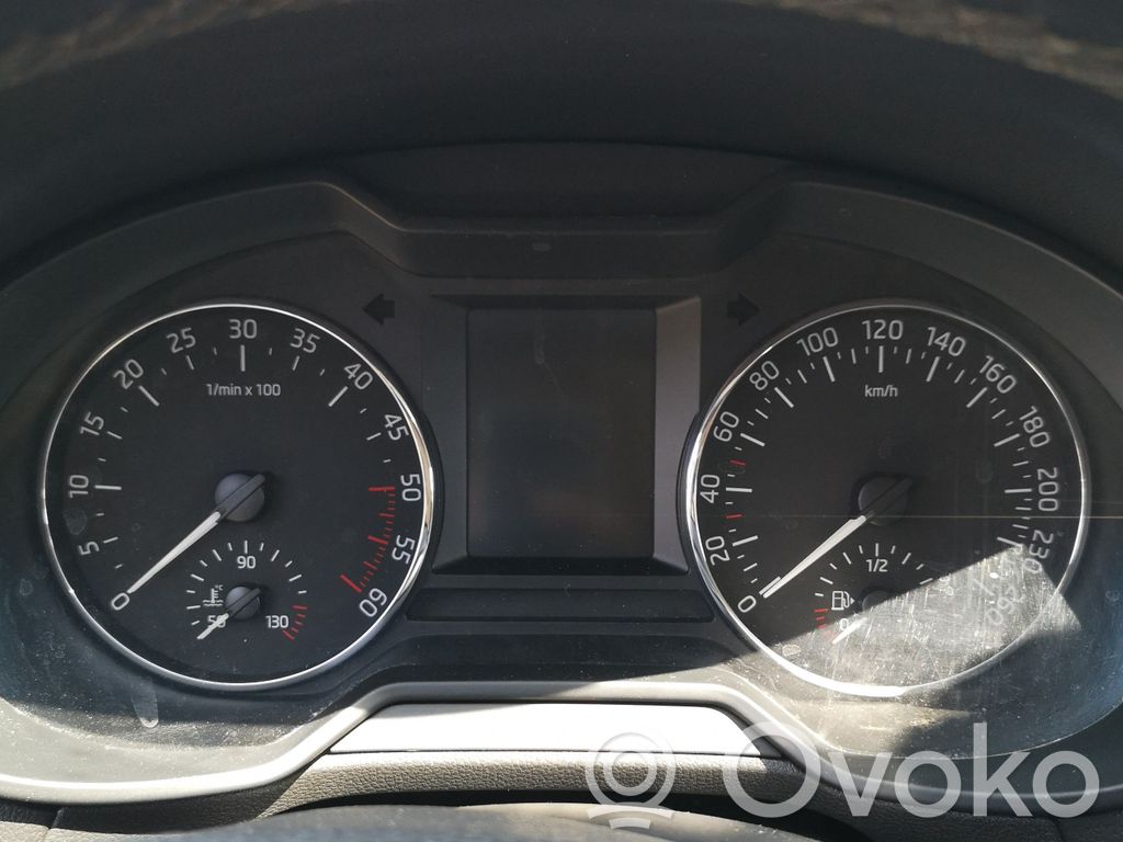 Geschwindigkeitsmesser Cockpit   5E0920781B,5E0920781B
