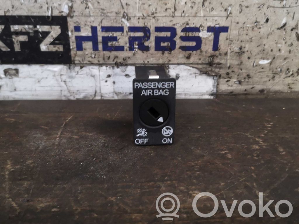 Cupra Born Central locking switch button 