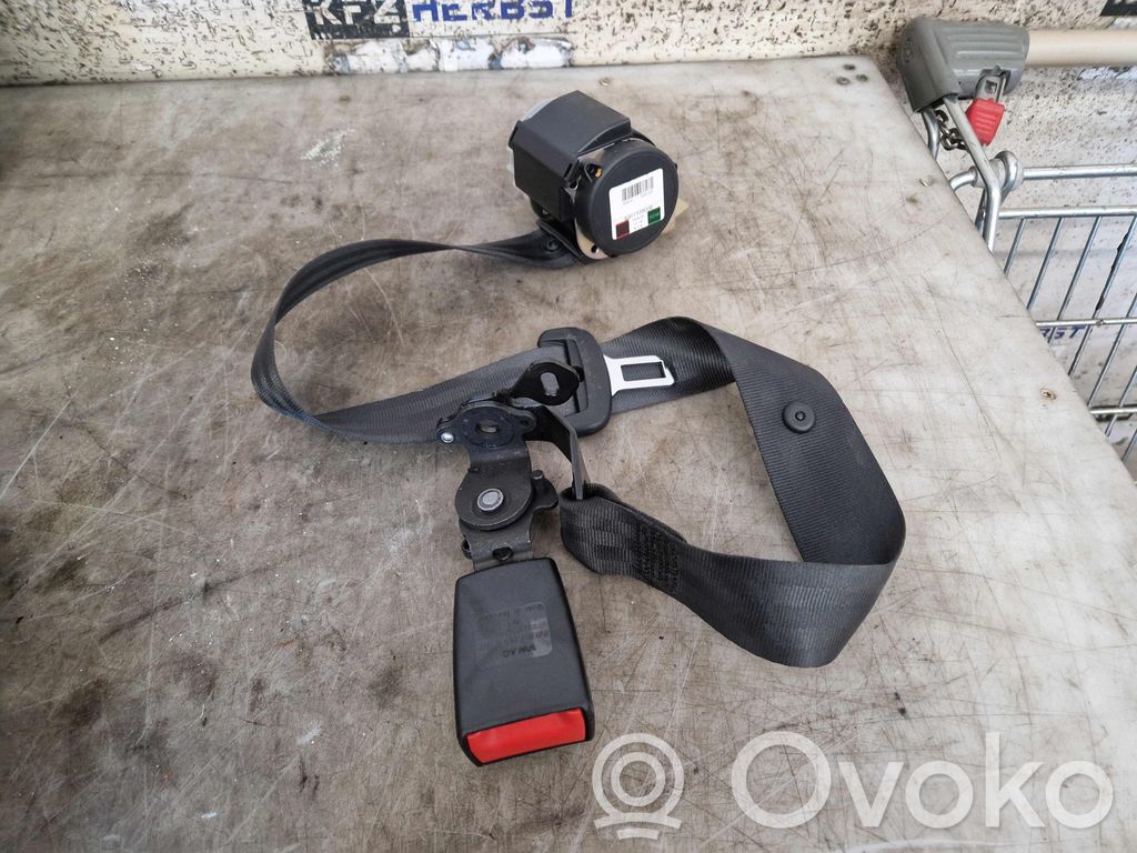Volkswagen Golf VII Cinturón trasero 