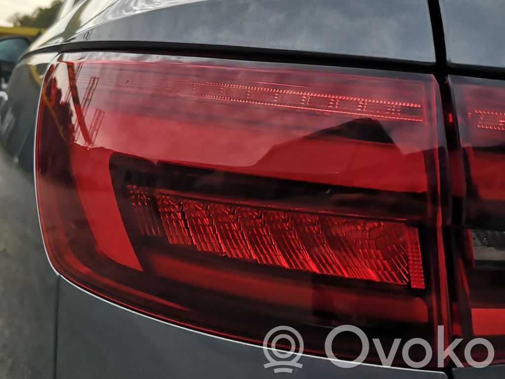 Audi A4 S4 B9 Feux arrière / postérieurs