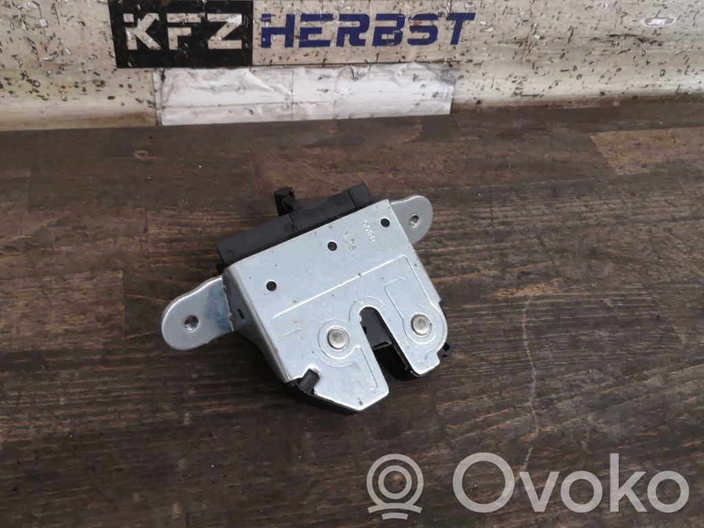 Opel Meriva B Zamek klapy tylnej / bagażnika 