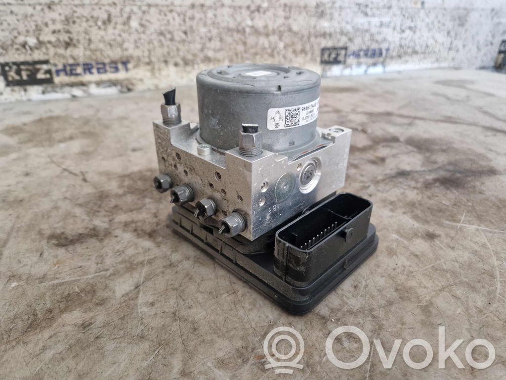 Opel Corsa F ABS bloks 