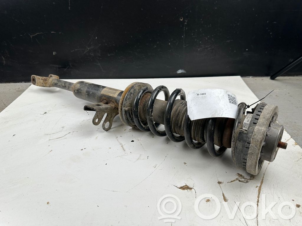BMW 5 F10 F11 Amortyzator osi przedniej ze sprężyną 