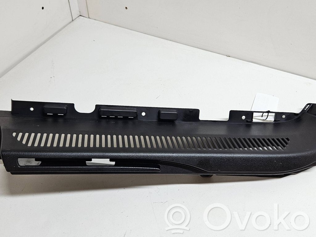 Other trunk/boot trim element   6981053,10859510,10859510,107646,51476981053