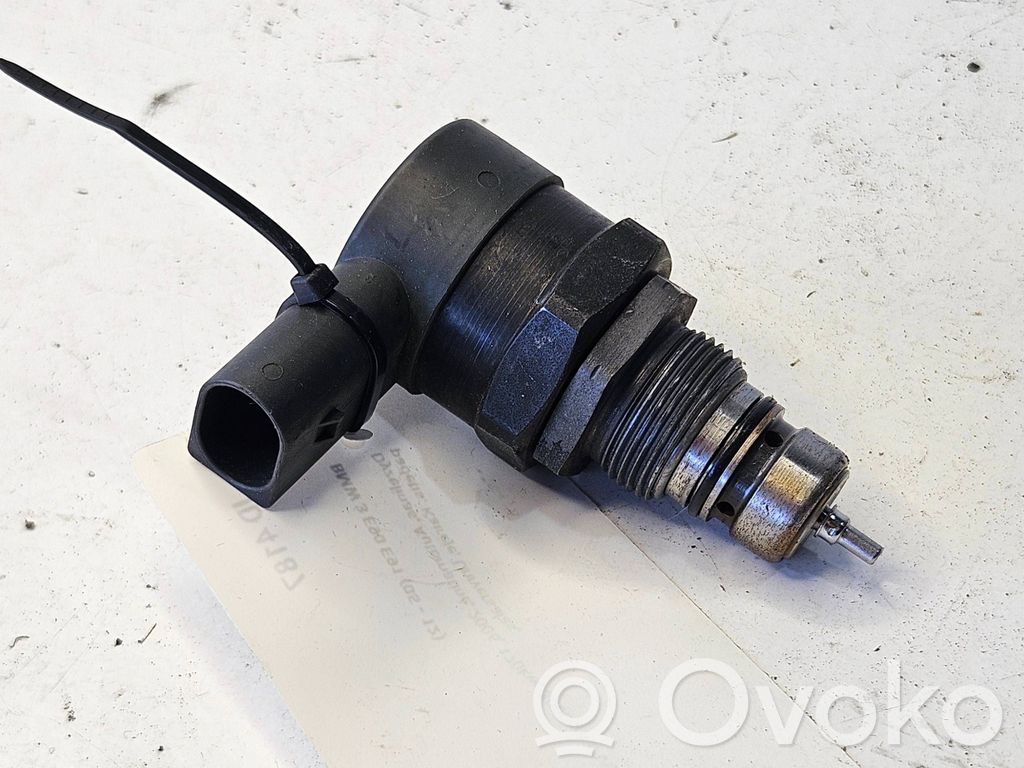 BMW 3 E90 E91 Fuel pressure sensor 