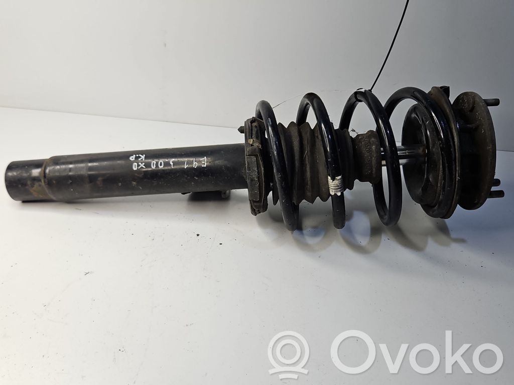 BMW 3 E92 E93 Priekšpusē amortizators 