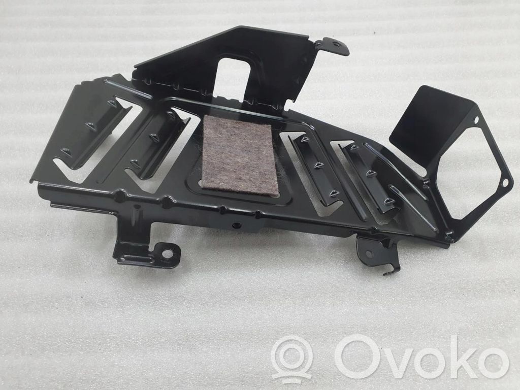 Holder (bracket)   9112580