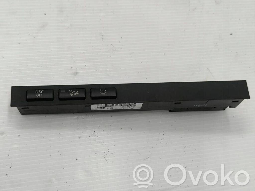 BMW X3 E83 Sonstige Schalter / Griffe / Umschalter 