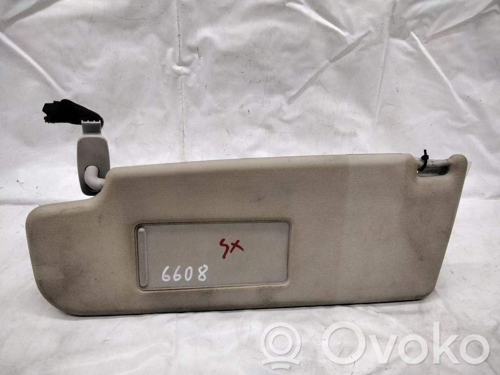 Volkswagen Golf IV Skydelis nuo saulės 