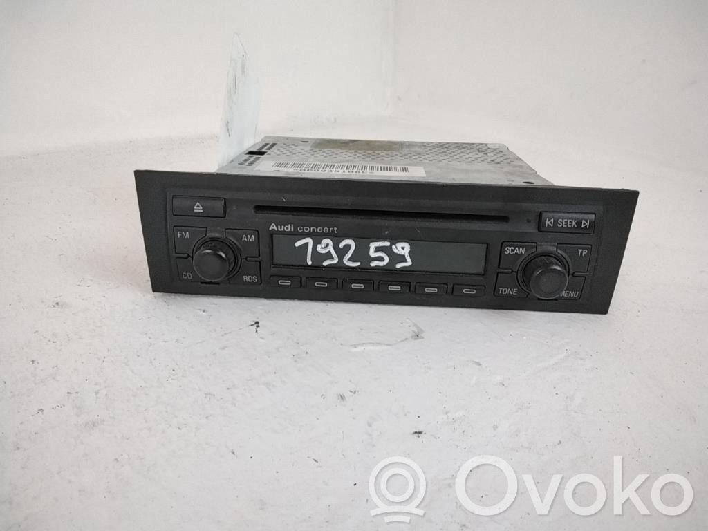 Audi A3 S3 A3 Sportback 8P Radio/CD/DVD/GPS head unit 