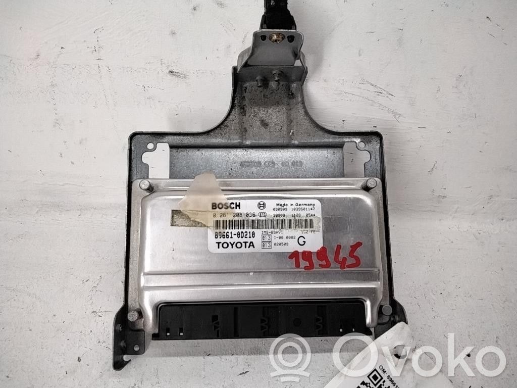 Toyota Yaris Sterownik / moduł wtrysku 
