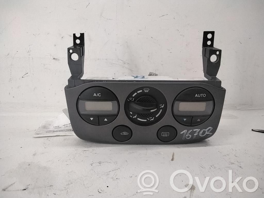 Nissan Primera Climate control unit 