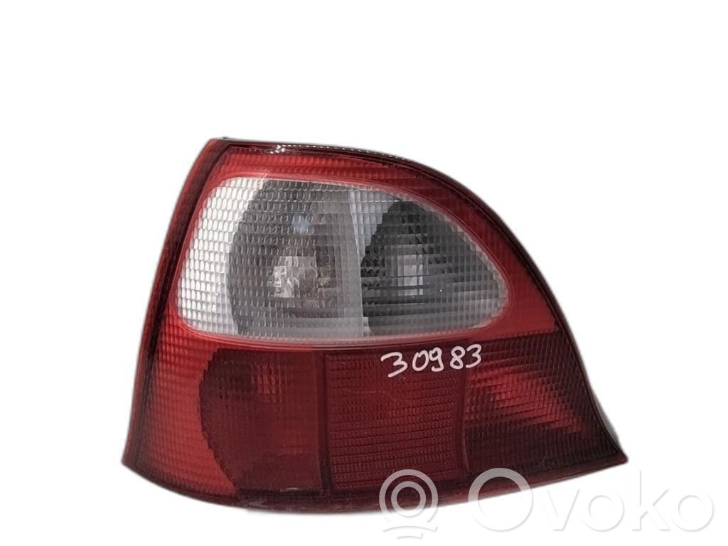 MG ZR Galinis žibintas kėbule 