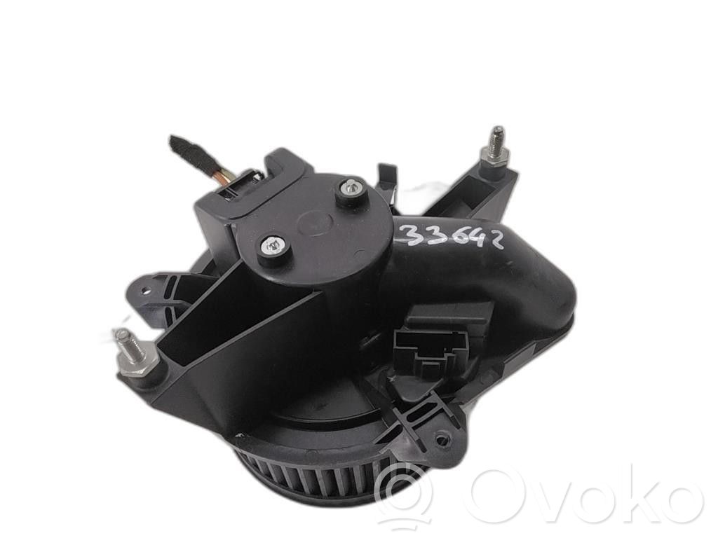 Lancia Ypsilon Ventola riscaldamento/ventilatore abitacolo 