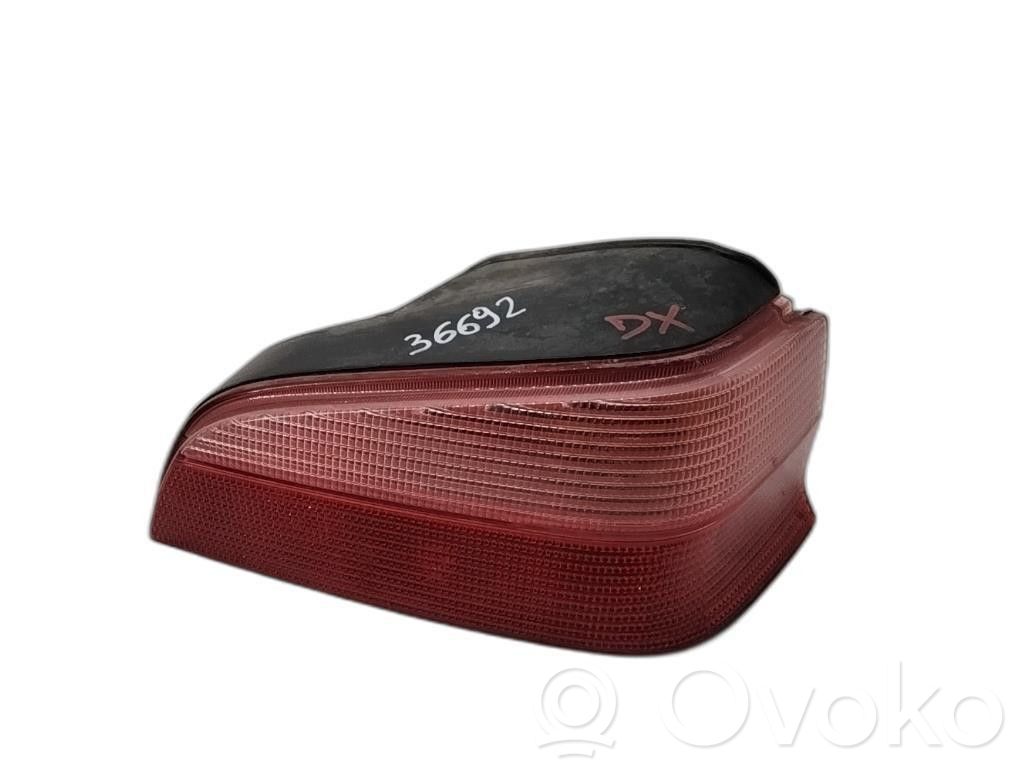 Peugeot 106 Rear/tail lights 