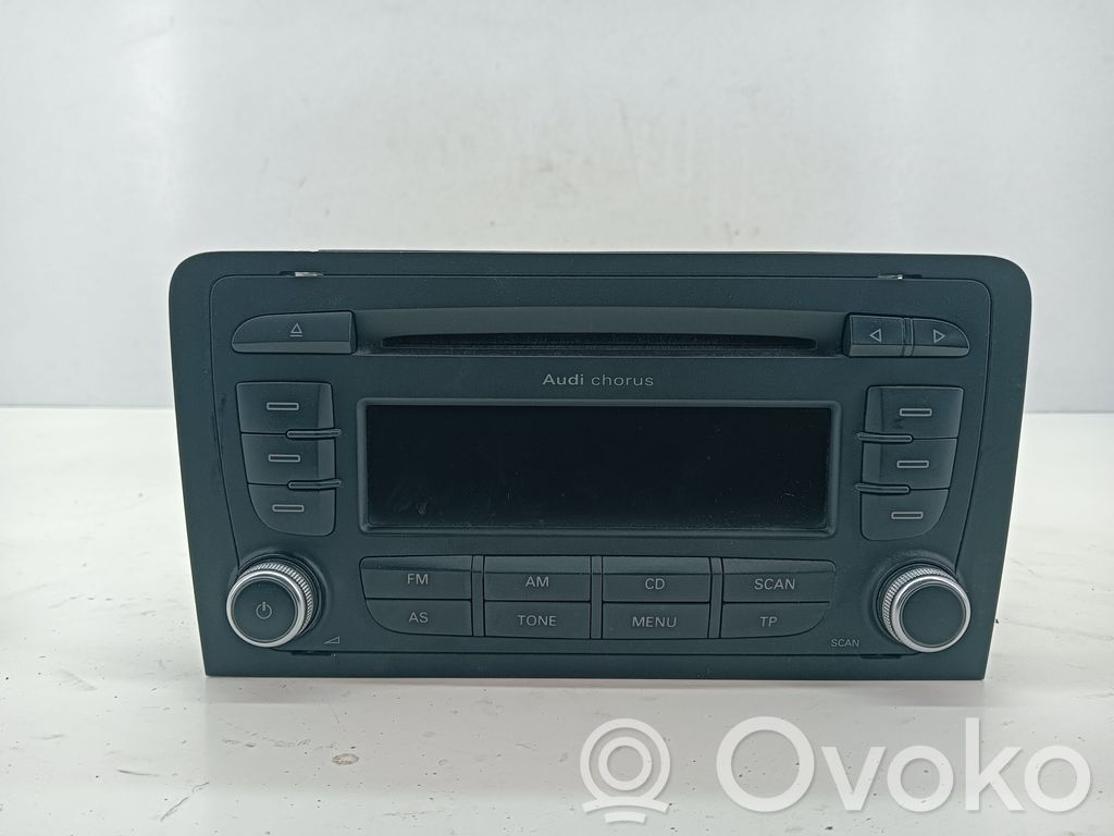 Audi A3 S3 8P Radio/CD/DVD/GPS head unit 