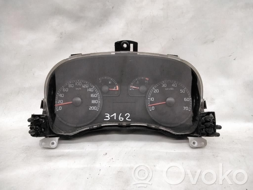 Fiat Doblo Speedometer (instrument cluster) 