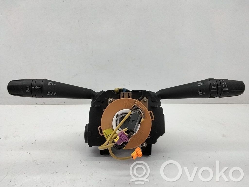 Alfa Romeo Mito Interruptor/palanca de limpiador de luz de giro 
