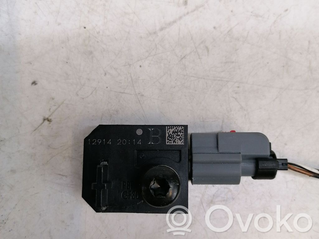 Opel Meriva B Airbag deployment crash/impact sensor 