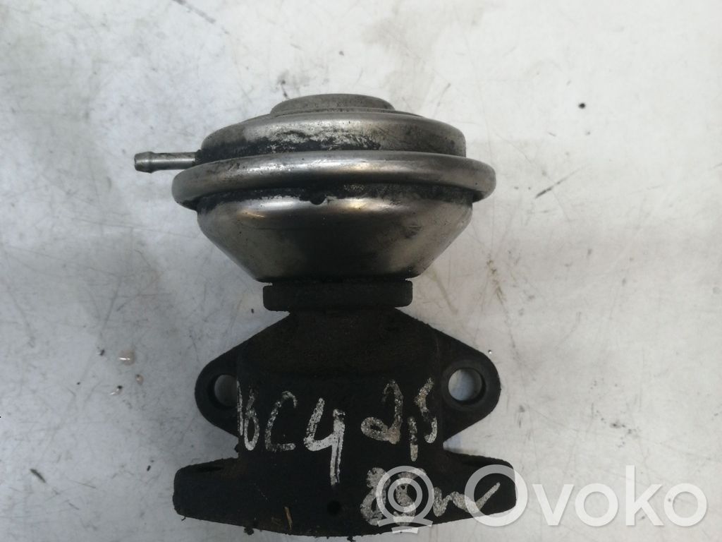 Audi 100 S4 C4 Válvula EGR 