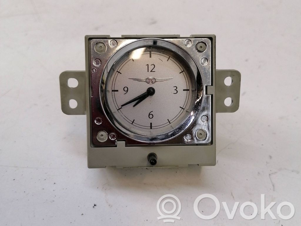 Chrysler Sebring (JS) Clock 