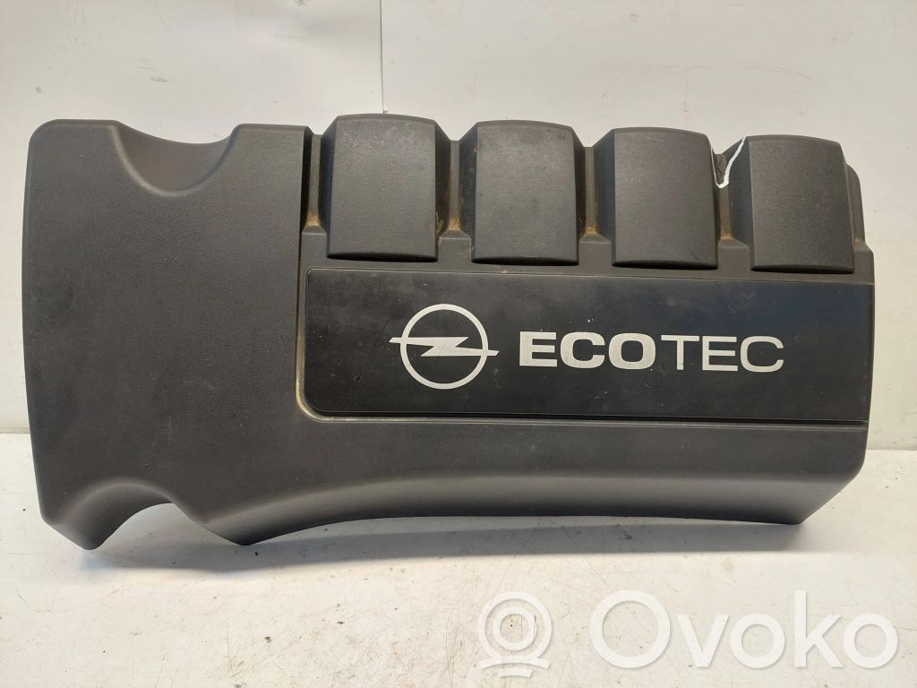 Opel Corsa D Dzinēja pārsegs (dekoratīva apdare) 