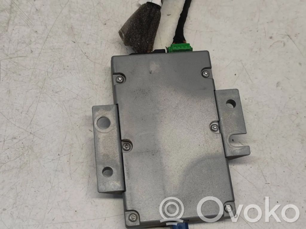 Volvo V50 GPS navigation control unit/module 