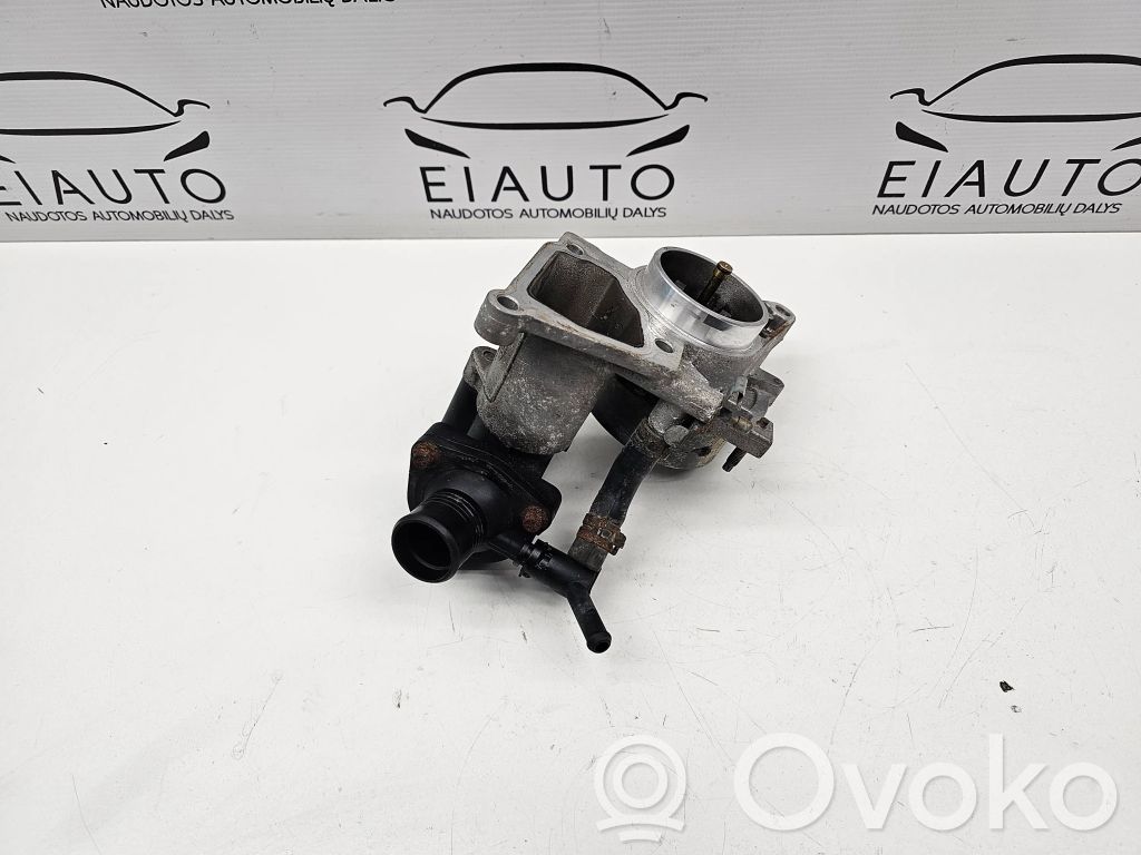 Ford Mondeo Mk III Vacuum pump 