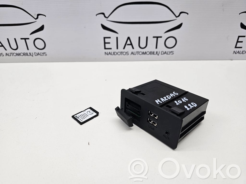 Mazda 6 Enchufe conector USB 