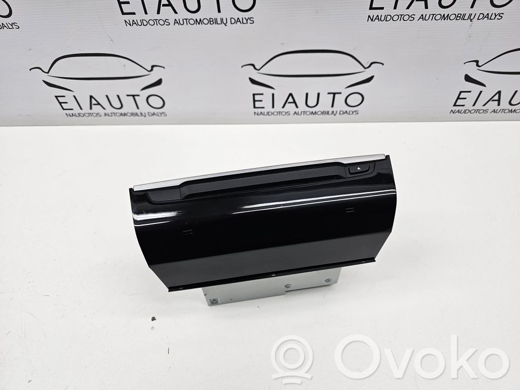 Mazda 6 Radio/CD/DVD/GPS head unit 