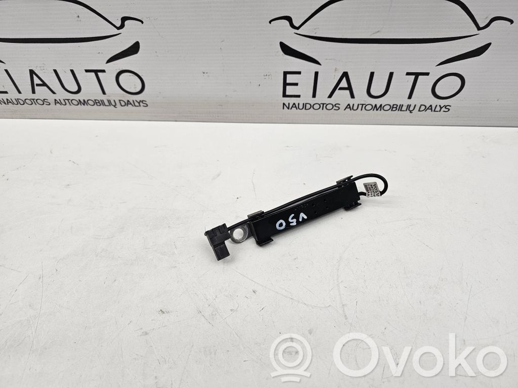 Volvo V50 Antenos stiprintuvas 
