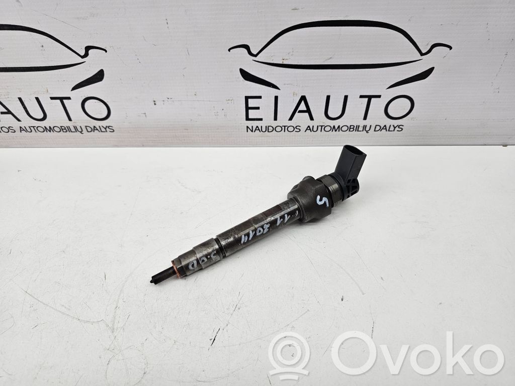 BMW 5 F10 F11 Fuel injector 