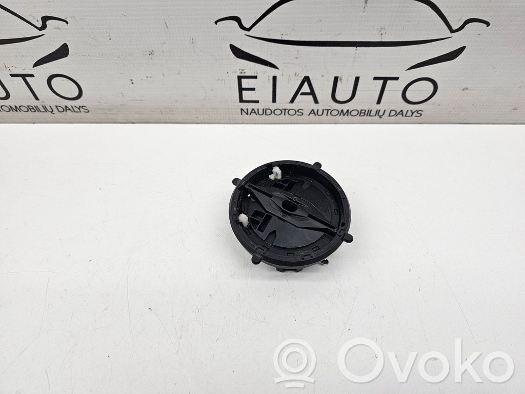 Jaguar XE Front door wing mirror part 