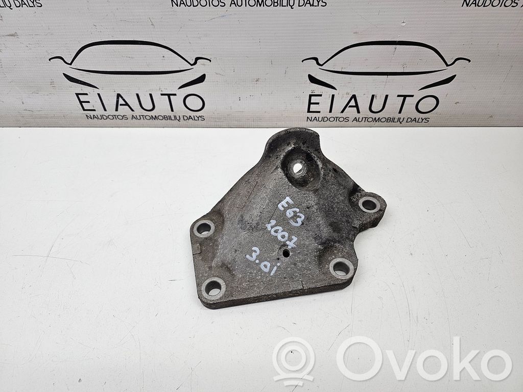 BMW 6 E63 E64 Engine mounting bracket 