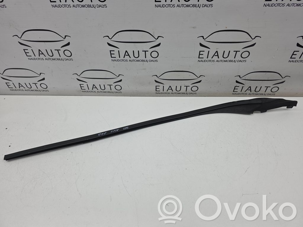 Volvo S60 Windshield trim 