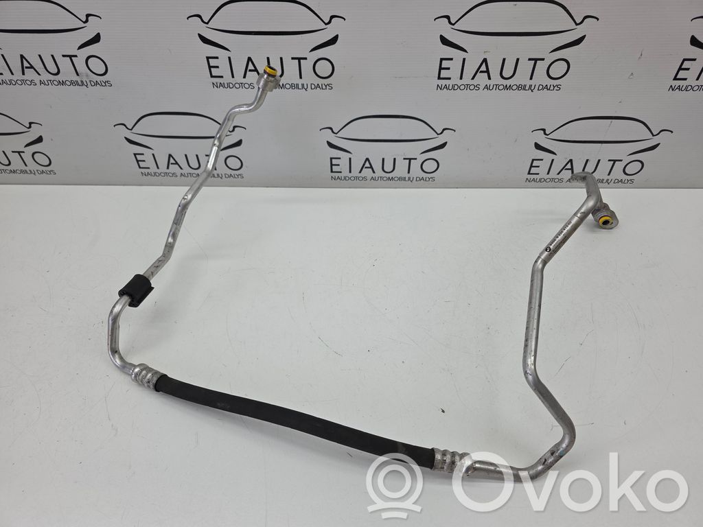 BMW 3 E92 E93 Ilmastointilaitteen putki (A/C) 
