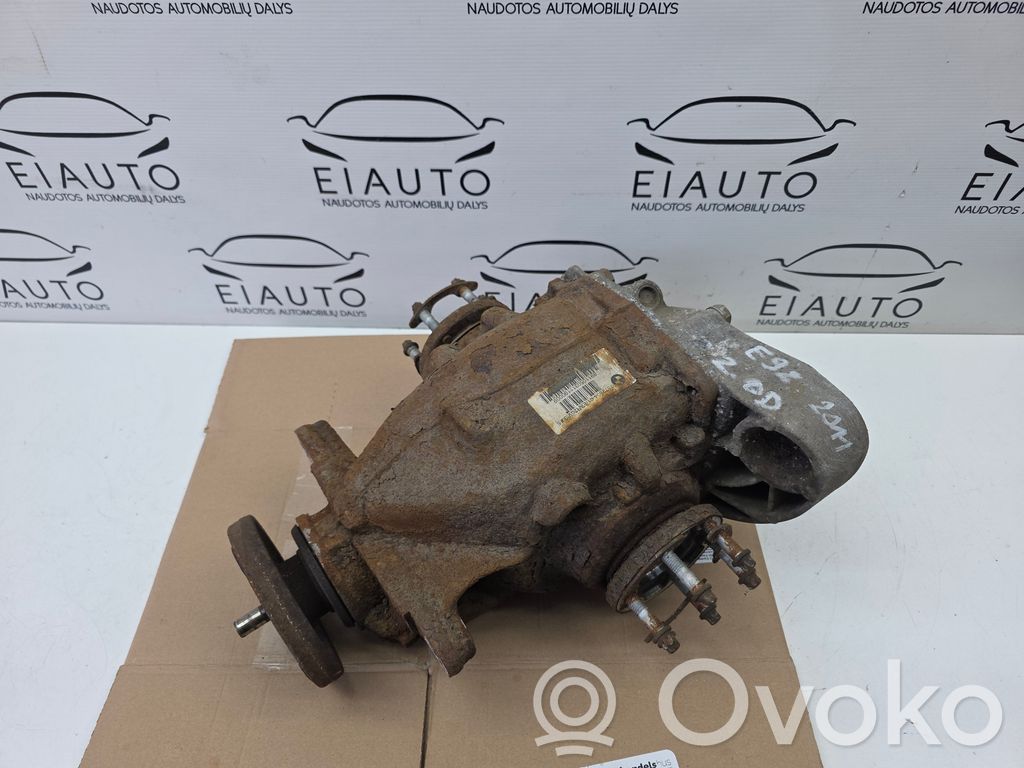 BMW 3 E92 E93 Galinis reduktorius 