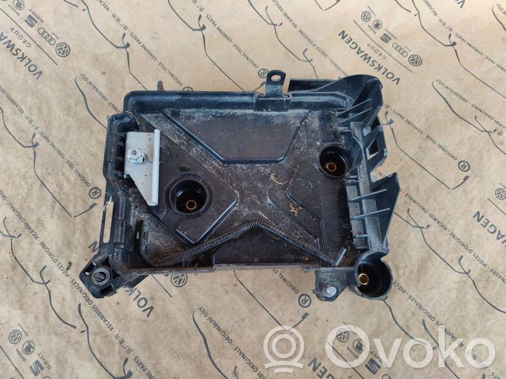 Renault Zoe Batteriehalterung 
