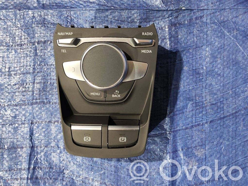 Audi Q2 - Head unit multimedia control 