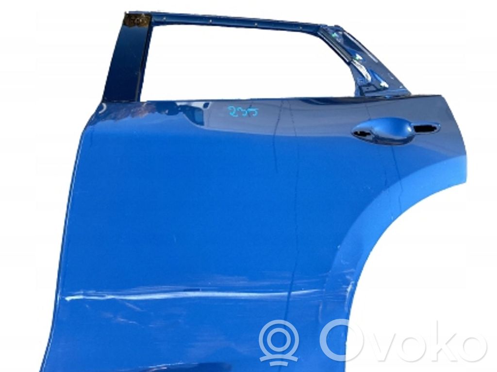 Rear door   KB7W73010