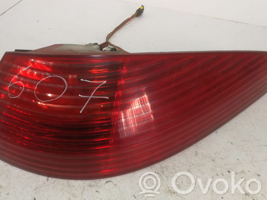 Peugeot 607 Lampa tylna 