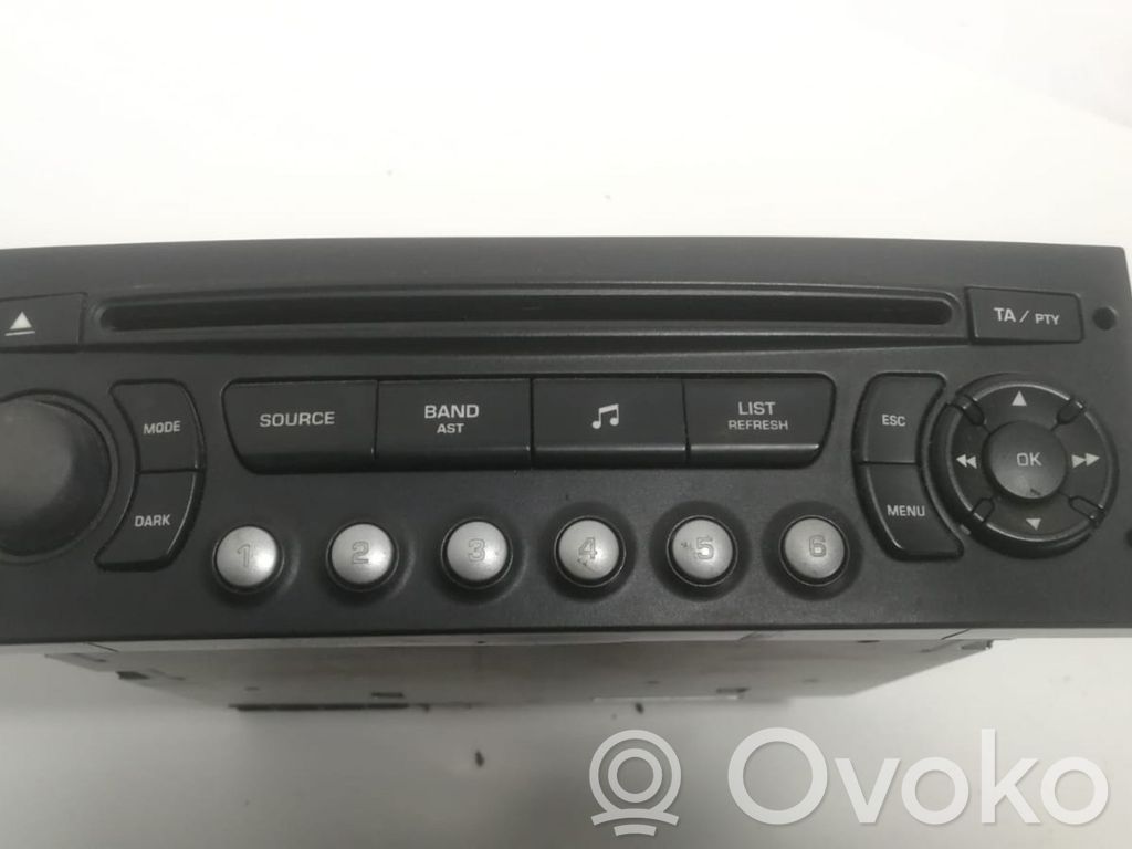 Peugeot 307 Radio/CD/DVD/GPS head unit 