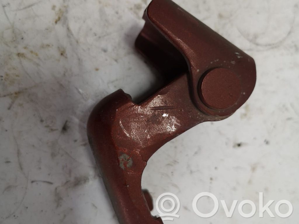 Renault Megane III Front door lower hinge 